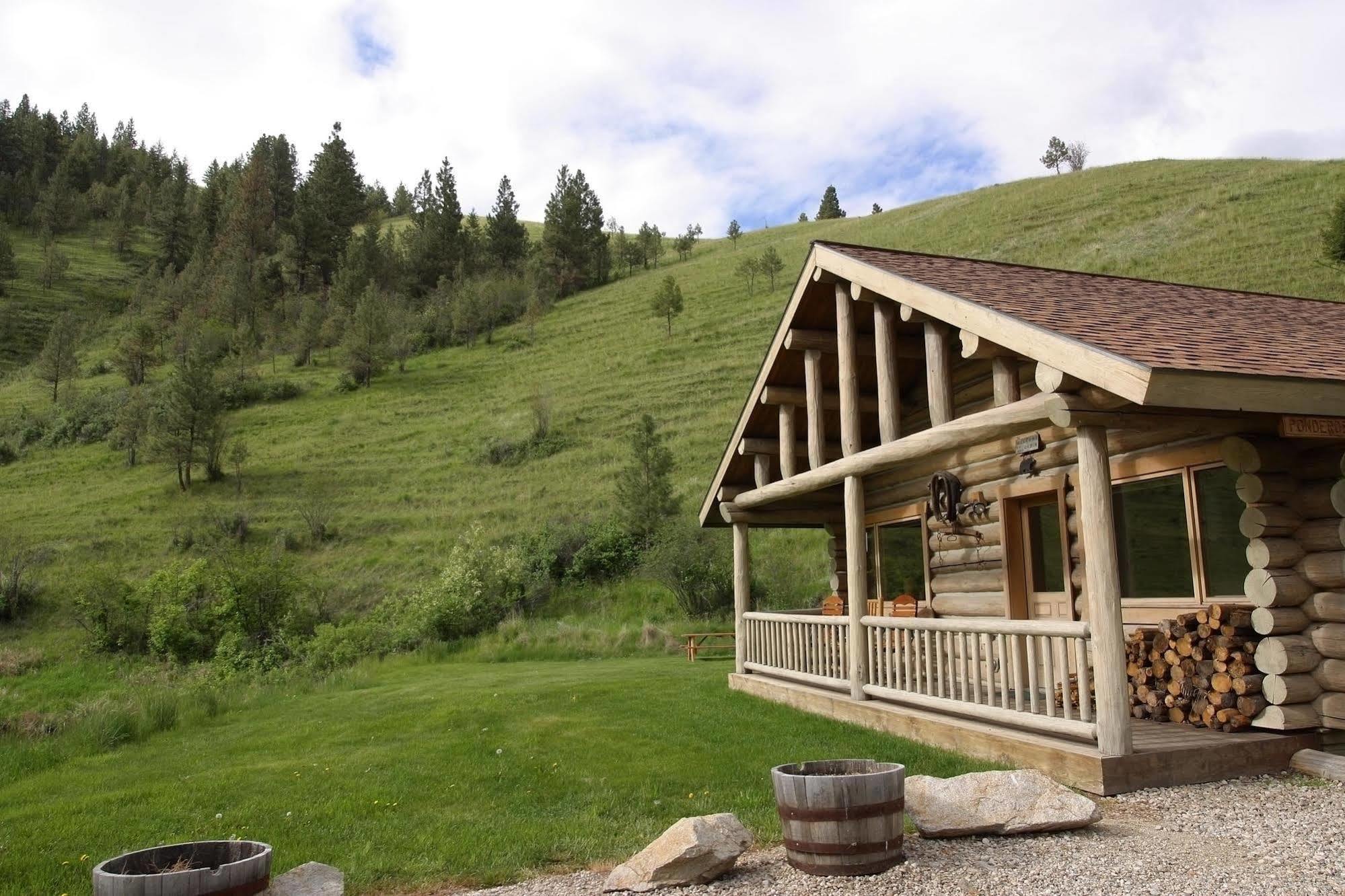 Rye Creek Lodge Darby Exterior photo