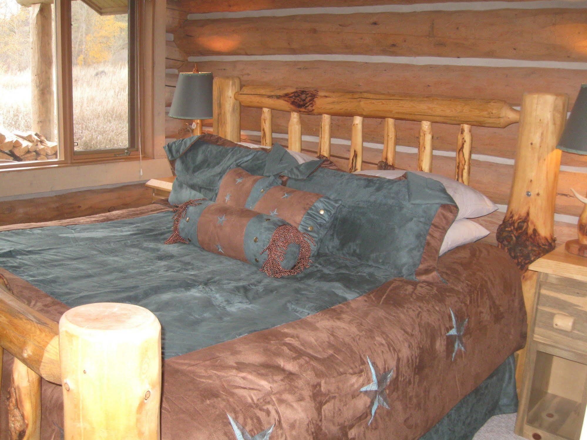 Rye Creek Lodge Darby Exterior photo